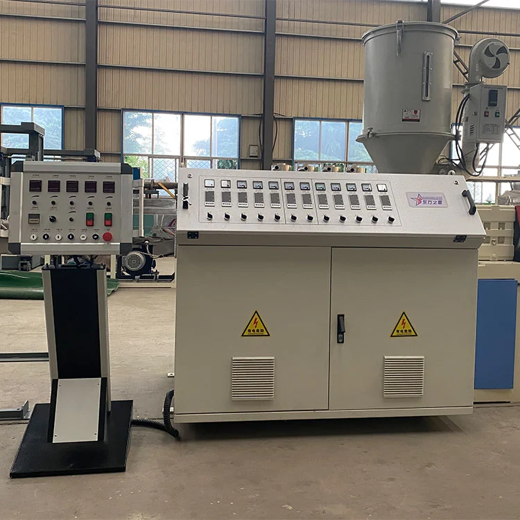 PS Sheet Extruder Machine: lichtgewicht prestaties, gestroomlijnde productie