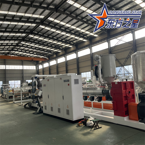 Productieapparatuur voor ABS-co-extrusieplaten verzonden naar Tanzania, succesvol verpakt en klaar voor verzending